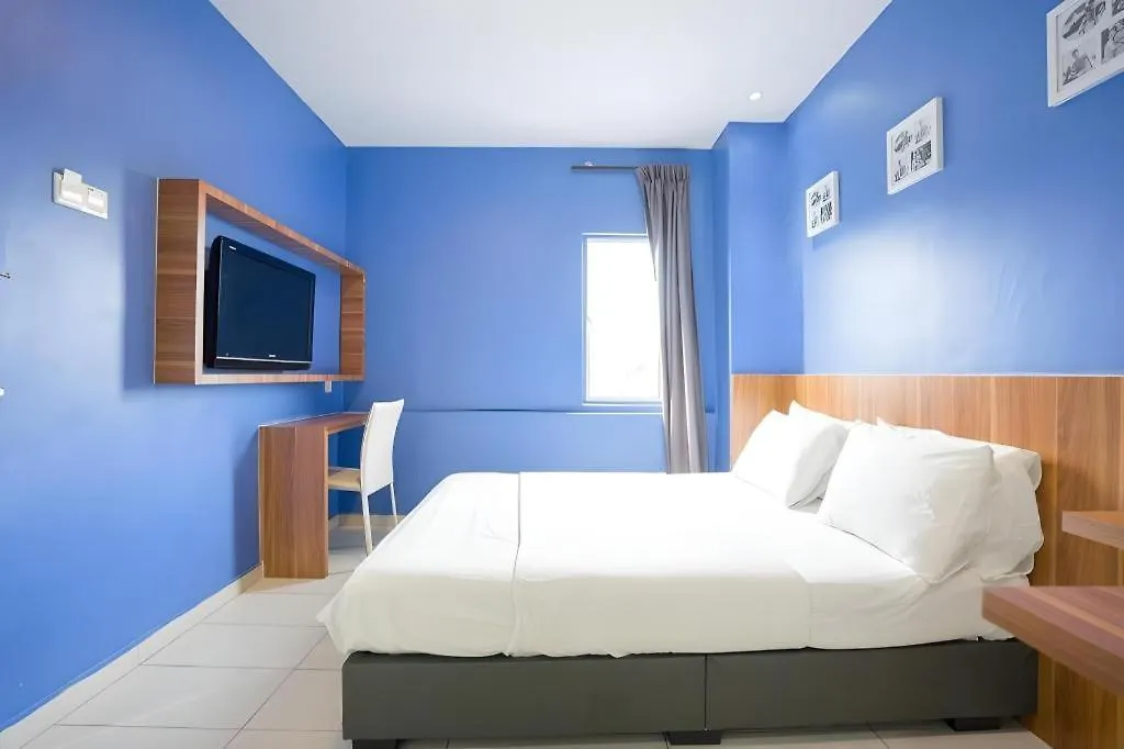 Cappuccino Hotel @ Mount Austin Johor Bahru 2*,  Malaysia